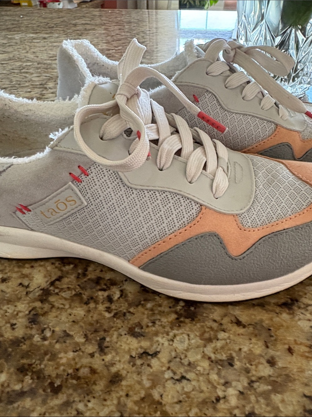 Taos Footwear Women’s Sneakers in Light Gray and Peach